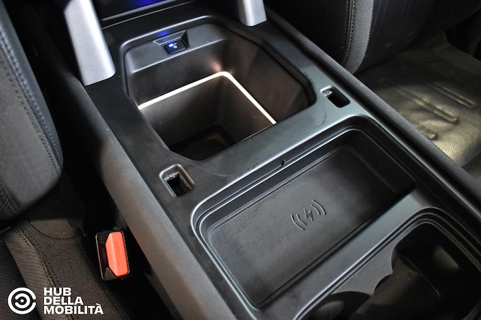 LAND ROVER Defender 110 2.0 SD4 240CV AWD Auto SE